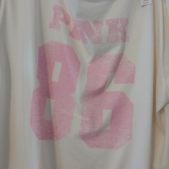 PINK Victoria's Secret White Short Sleeve Tee with Pink '86' Graphic - Picture 3 of 4